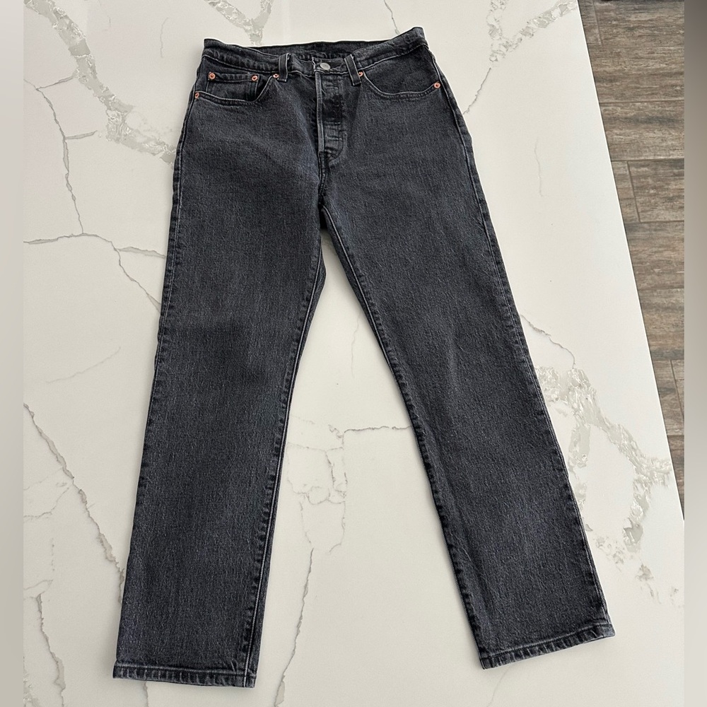 Levi’s premium 501 original cropped jeans